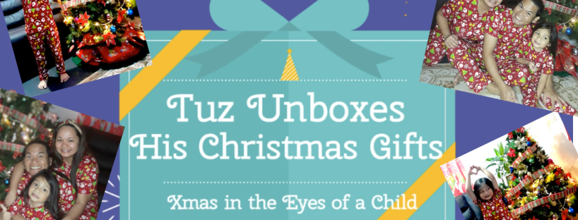 unboxing Christmas gifts